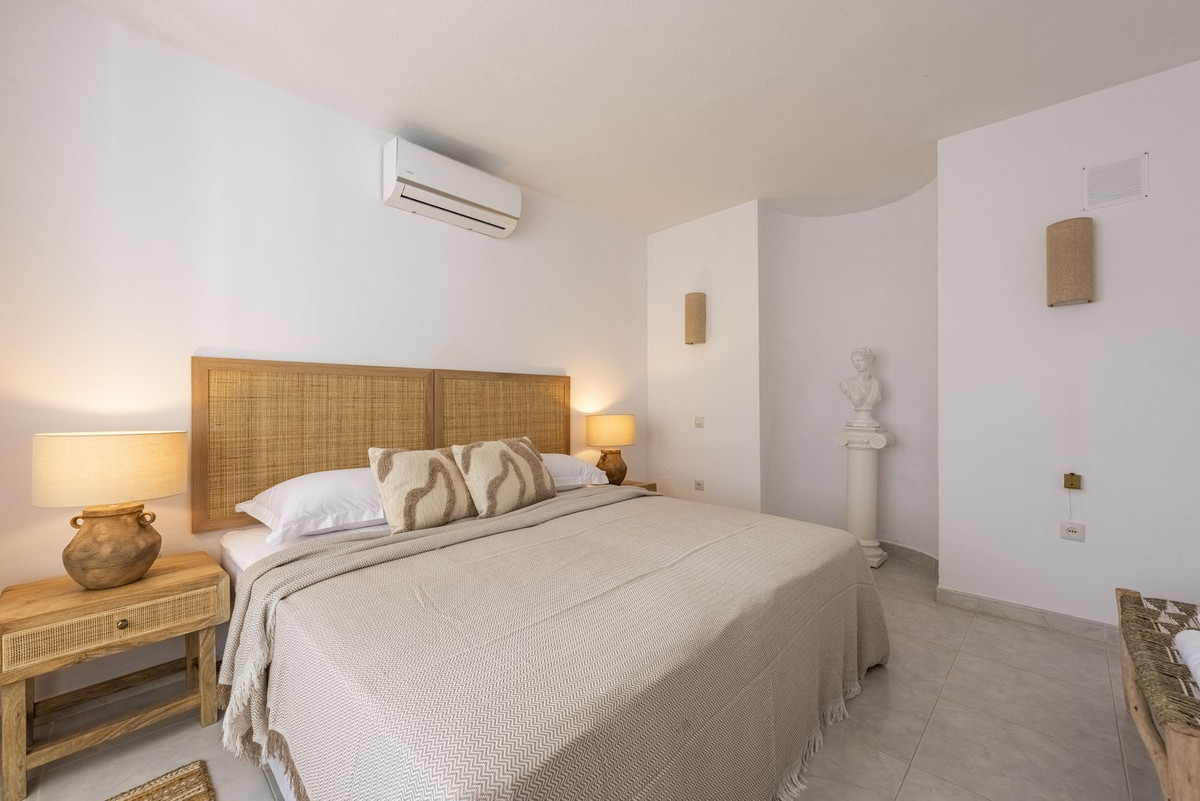 3 Bedroom Villa for Sale in Atalaya — view 17