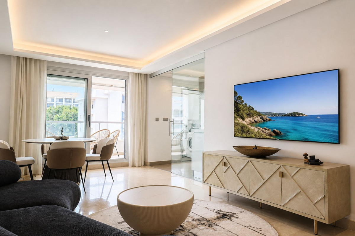 3 Bedroom Apartment for Sale in San Pedro de Alcántara — view 3