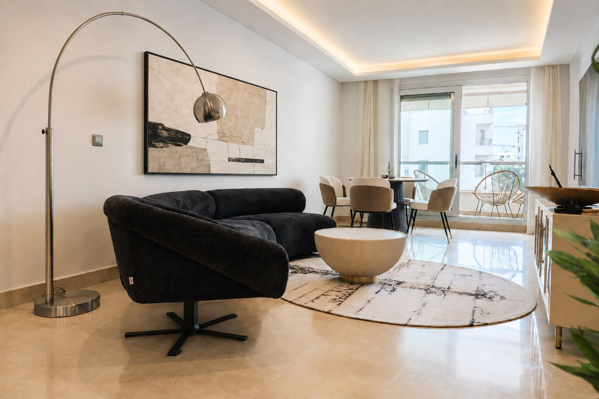 3 Bedroom Apartment for Sale in San Pedro de Alcántara — view 4