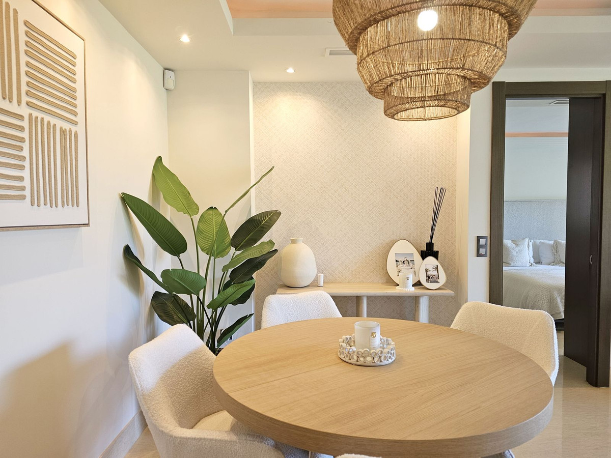 3 Bedroom Apartment for Sale in Benahavís — 9