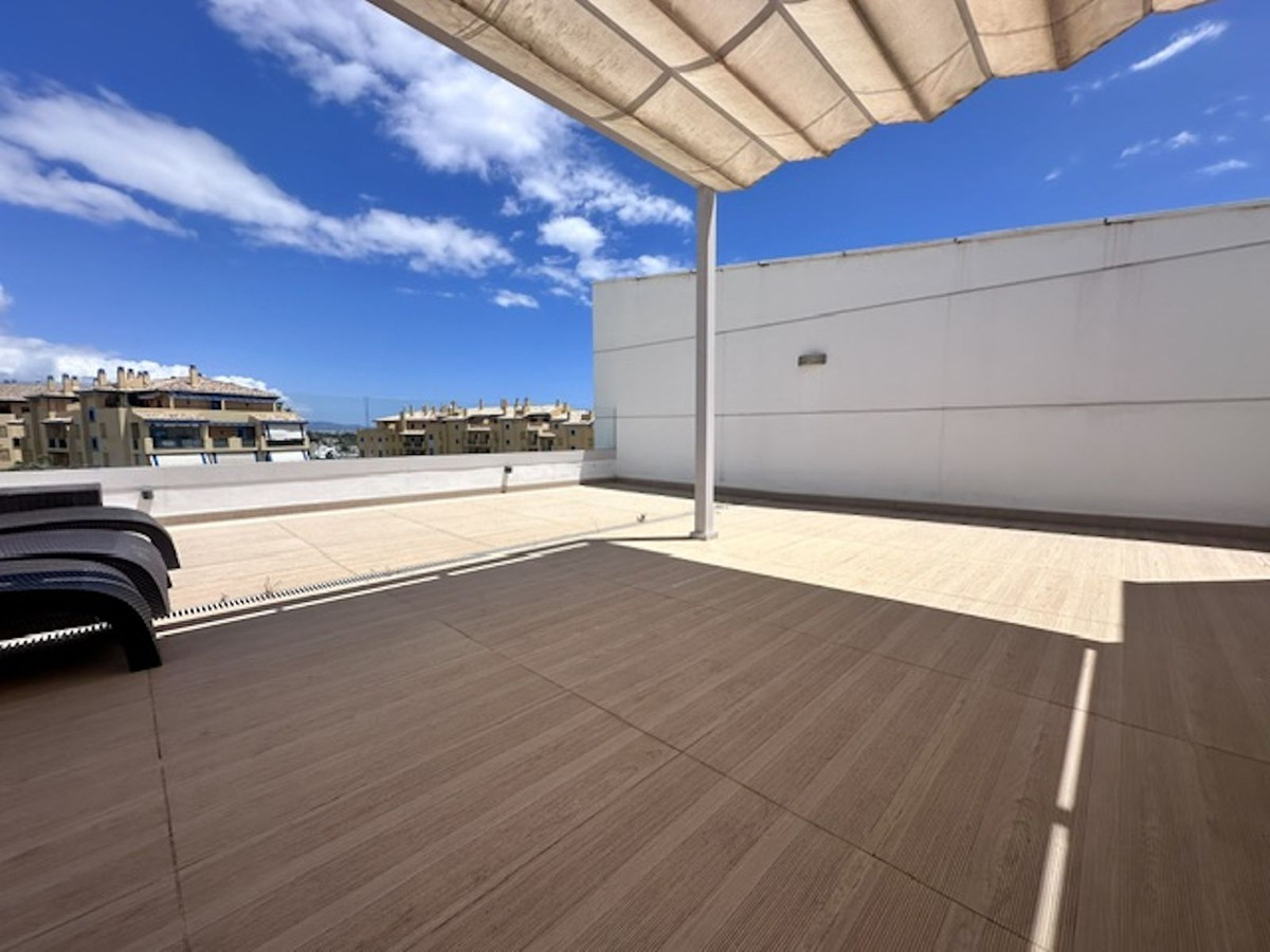3 Bedroom Apartment for Sale in Marbella — view 9