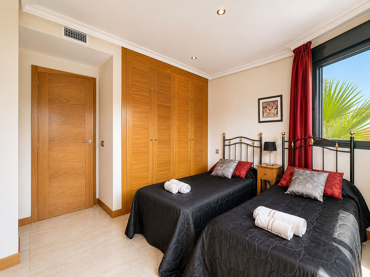 2 Bedroom Apartment for Sale in Selwo — view 17