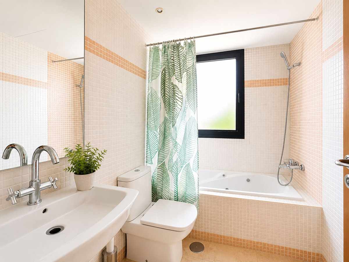 2 Bedroom Apartment for Sale in Selwo — view 20