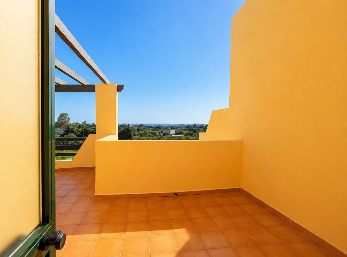 3 Chambres Appartement à Vendre à Selwo — view 4
