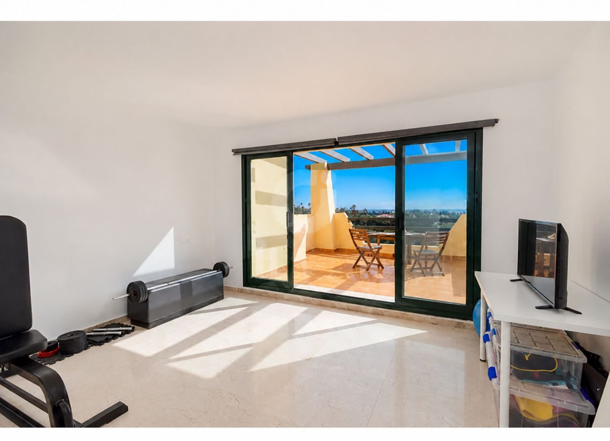 3 Chambres Appartement à Vendre à Selwo — view 7