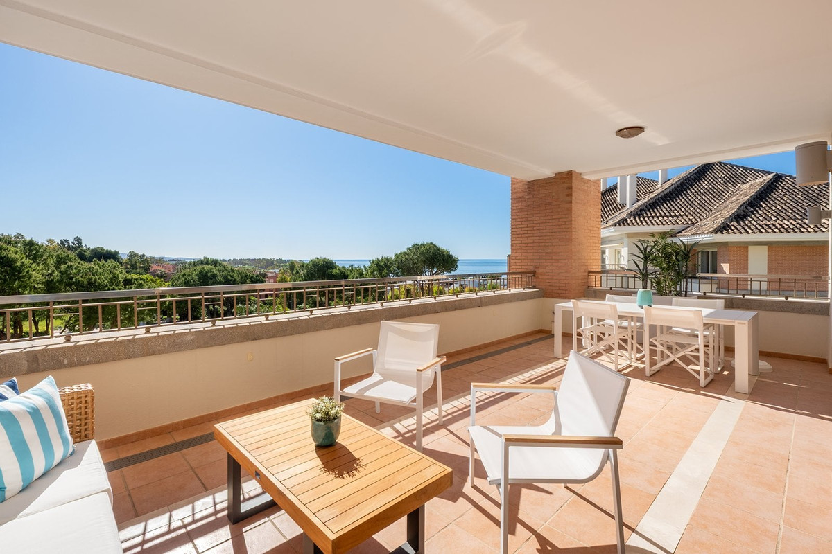 3 Bedroom Apartment for Sale in Marbella