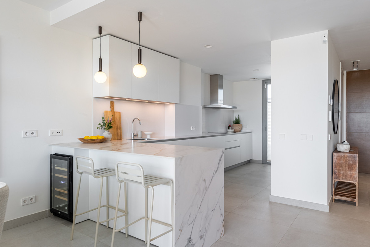 4 Bedroom Villa for Sale in San Pedro de Alcántara — view 9