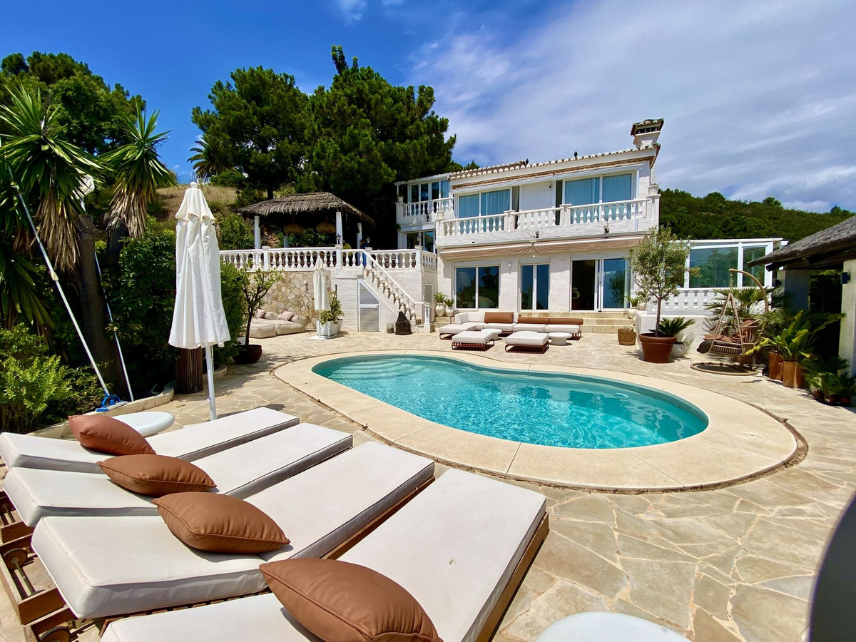 4 Bedroom Villa for Sale in El Padron — view 15