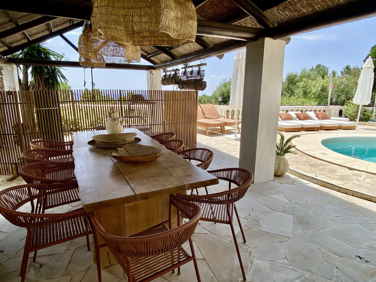 4 Bedroom Villa for Sale in El Padron — view 16
