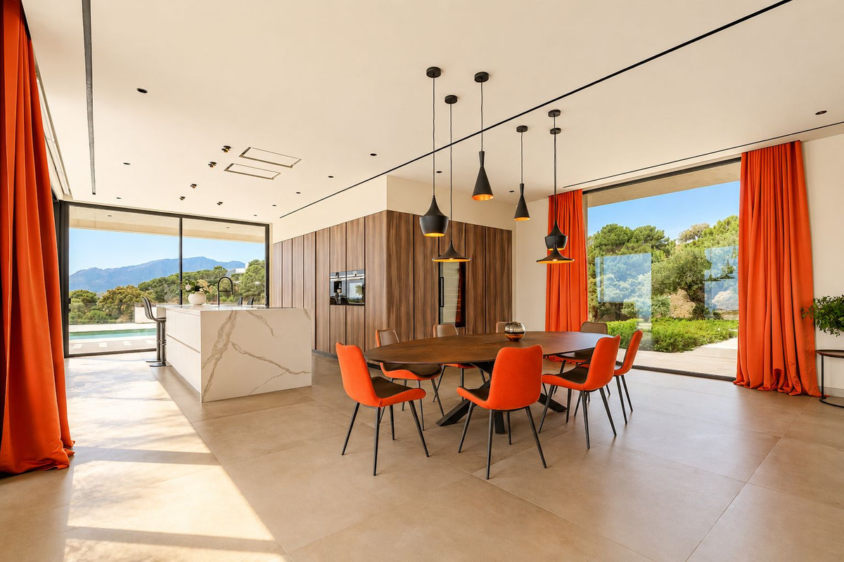 5 Dormitorios Villa en Venta en Benahavís — view 6