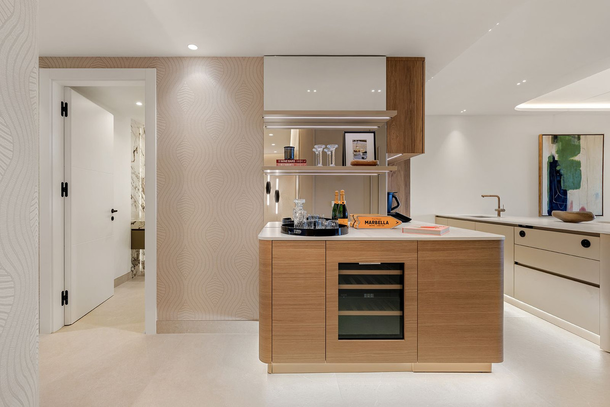 3 Bedroom Apartment for Sale in New Golden Mile — 8