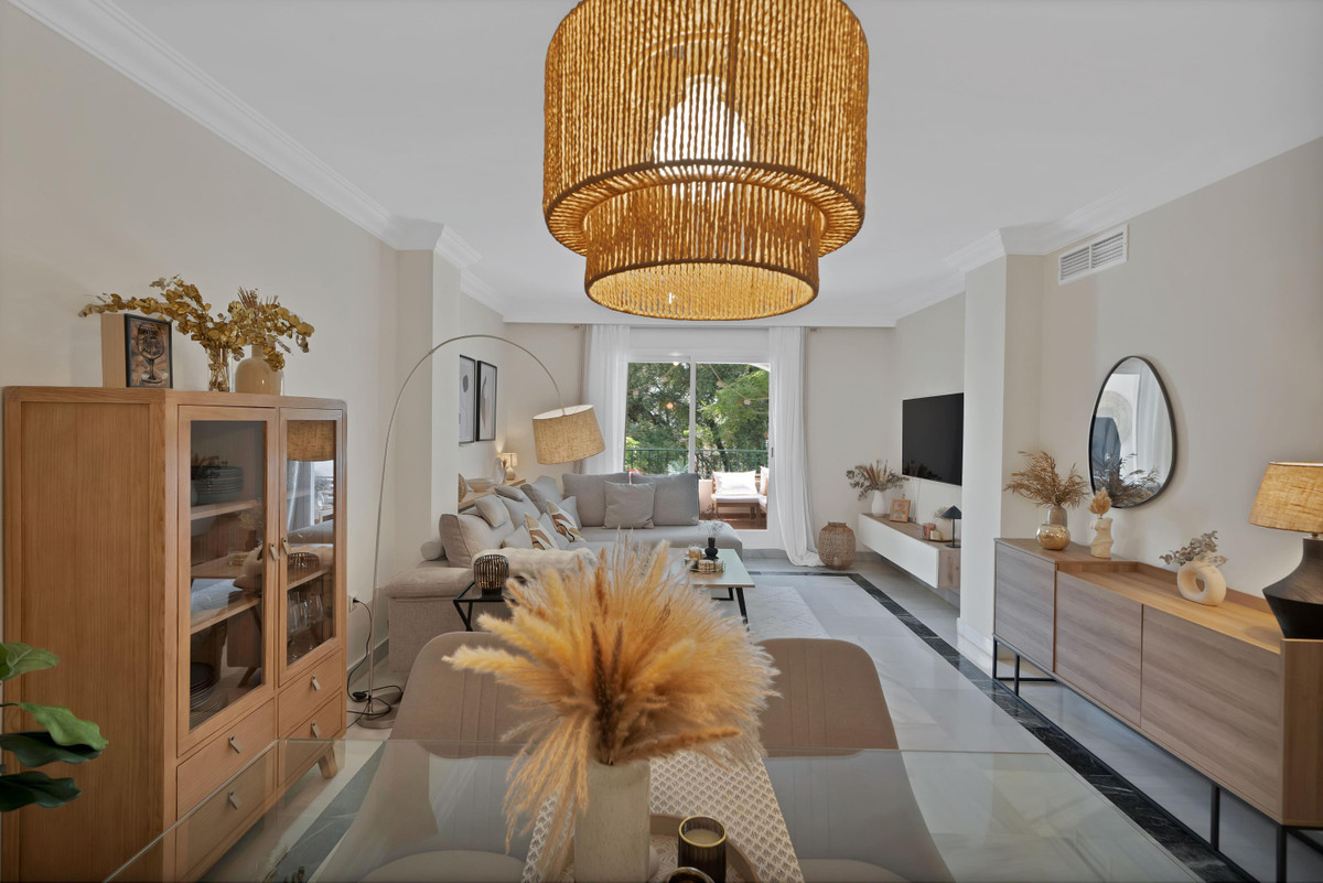 2 Bedroom Apartment for Sale in Marbella — 3