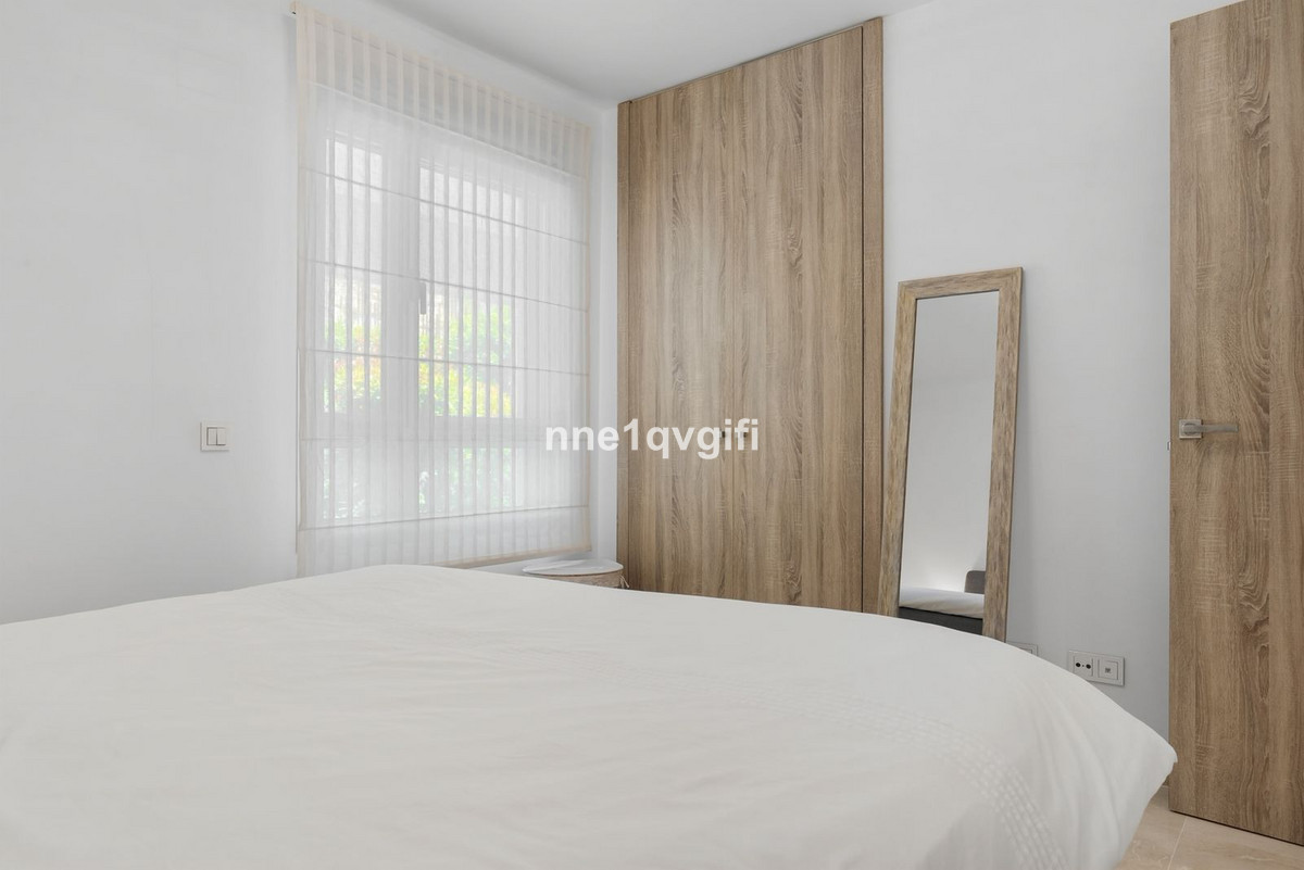 3 Bedroom Apartment for Sale in Benahavís — view 15