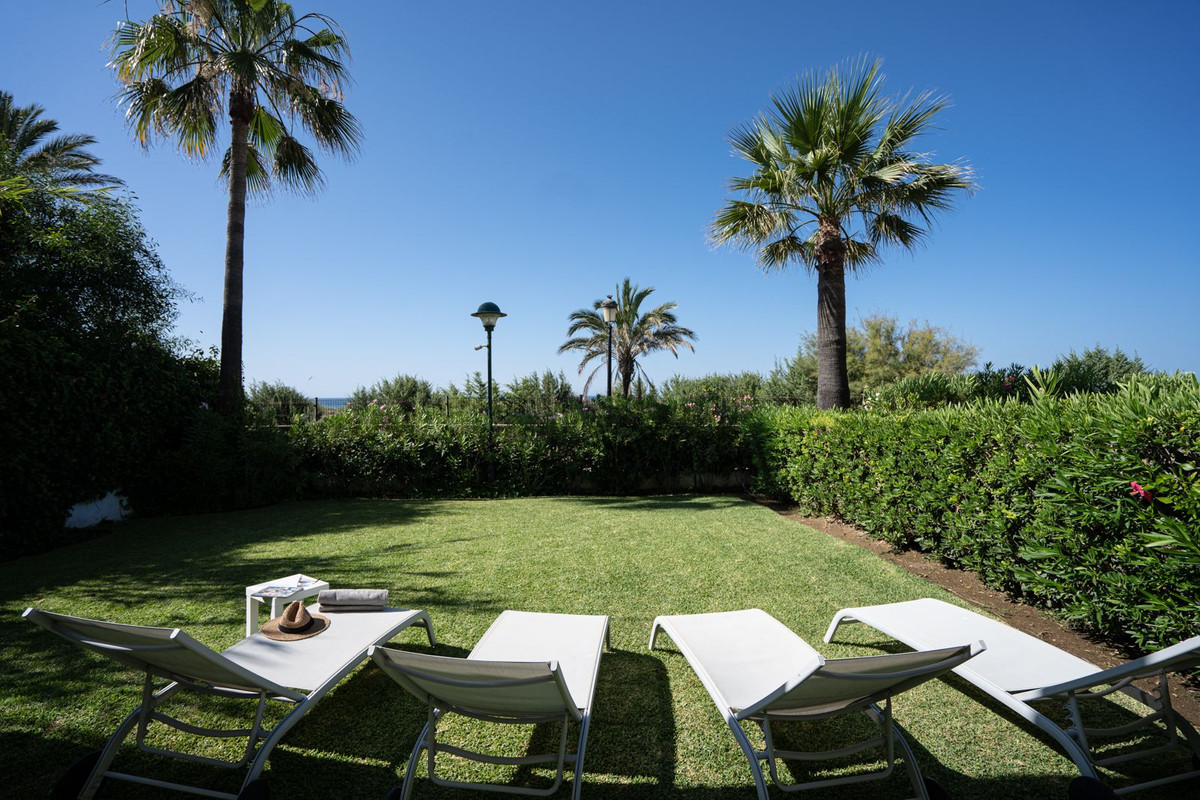 3 Bedroom Apartment for Sale in Marbella — view 5