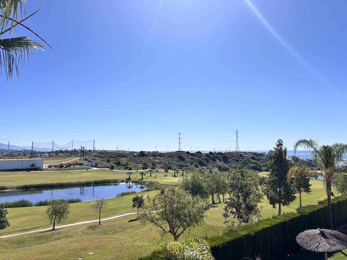 3 Bedroom Villa for Sale in Estepona — view 20