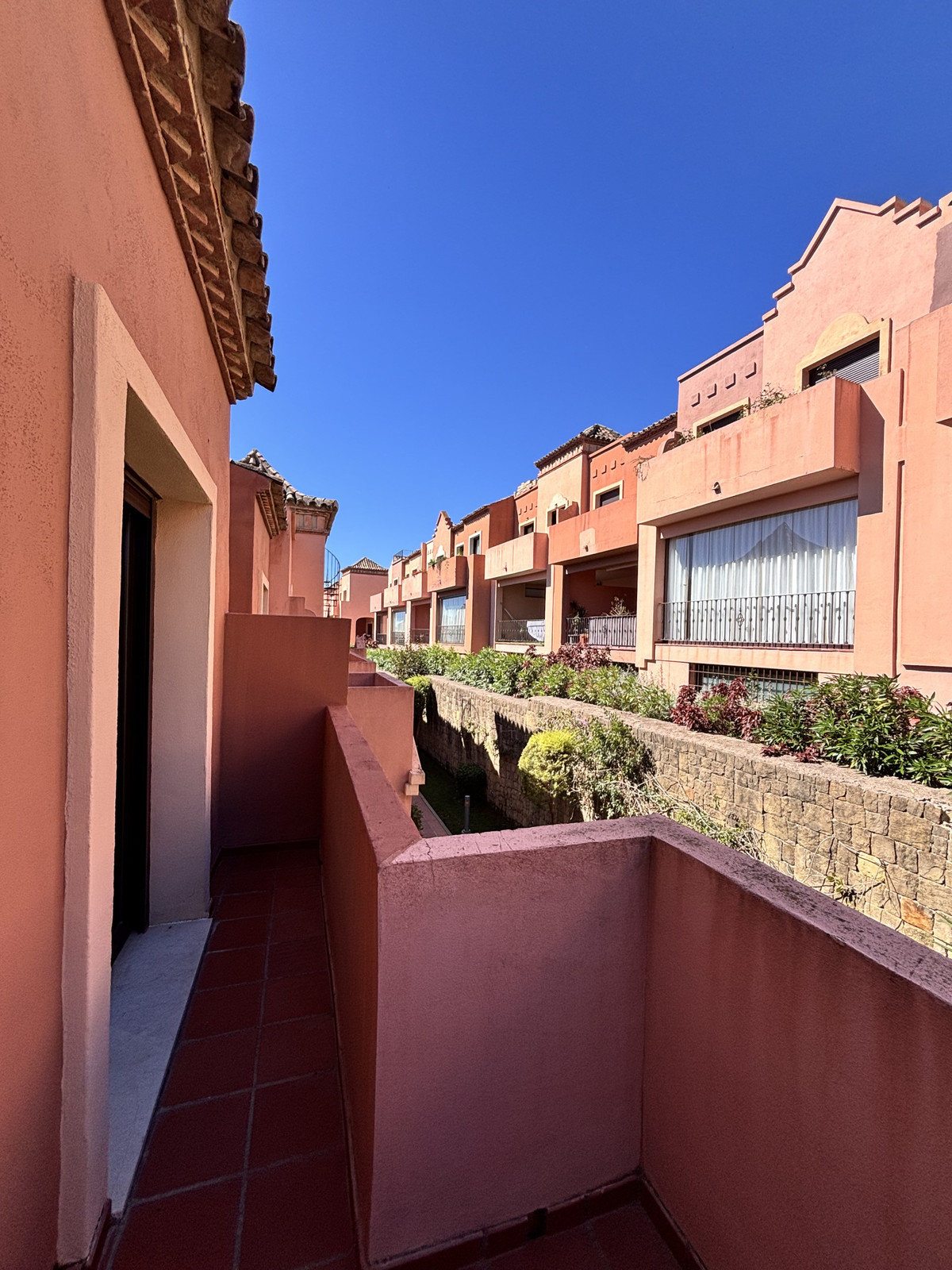3 Bedroom Villa for Sale in Estepona — view 5