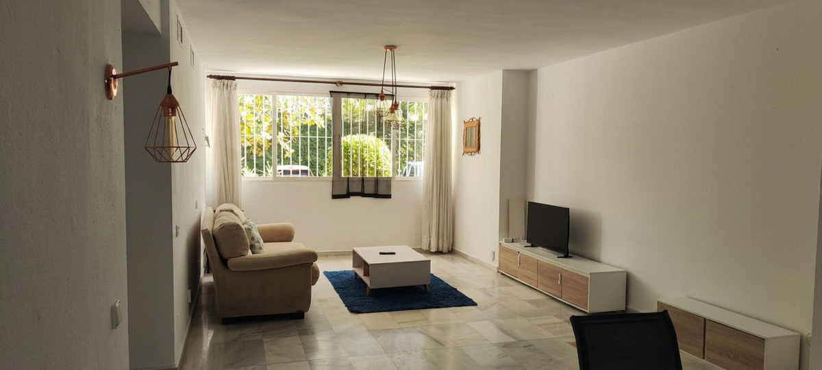 3 Bedroom Apartment for Sale in Marbella — 5