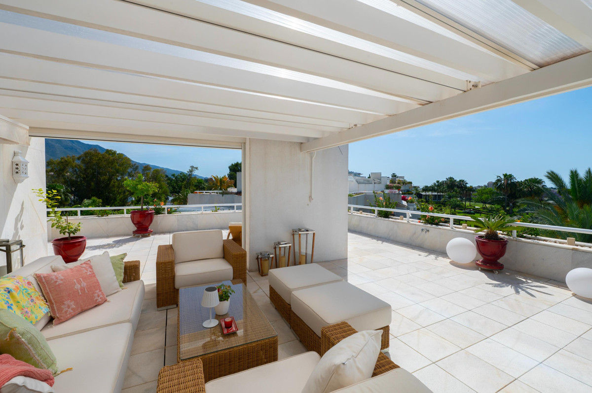 4 Bedroom Apartment for Sale in Nueva Andalucía — view 7