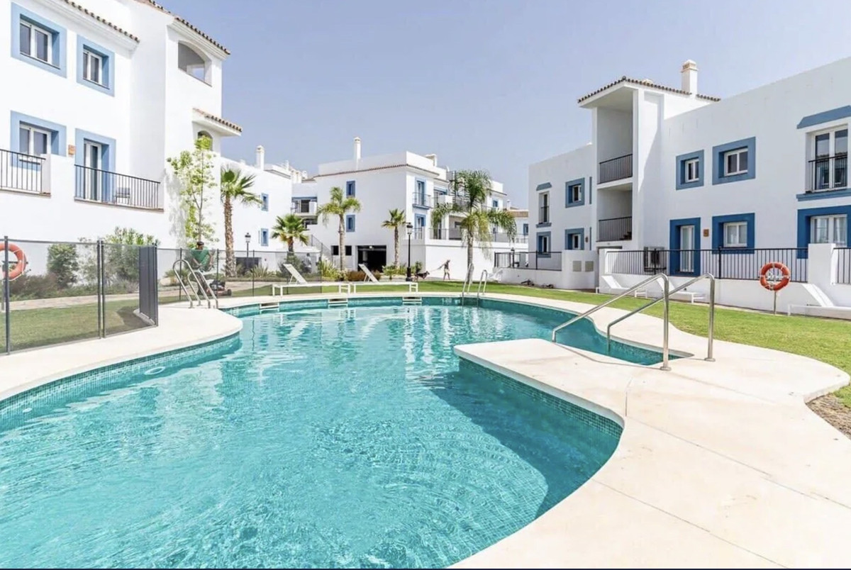 2 Bedroom Apartment for Sale in Benahavís — view 17