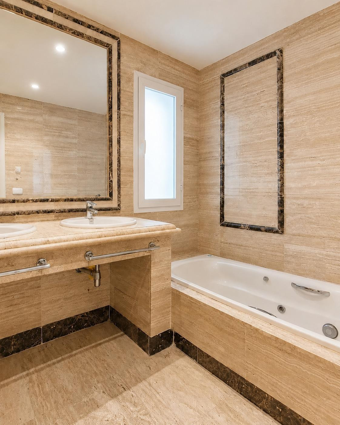 3 Bedroom Apartment for Sale in Nagüeles — view 20