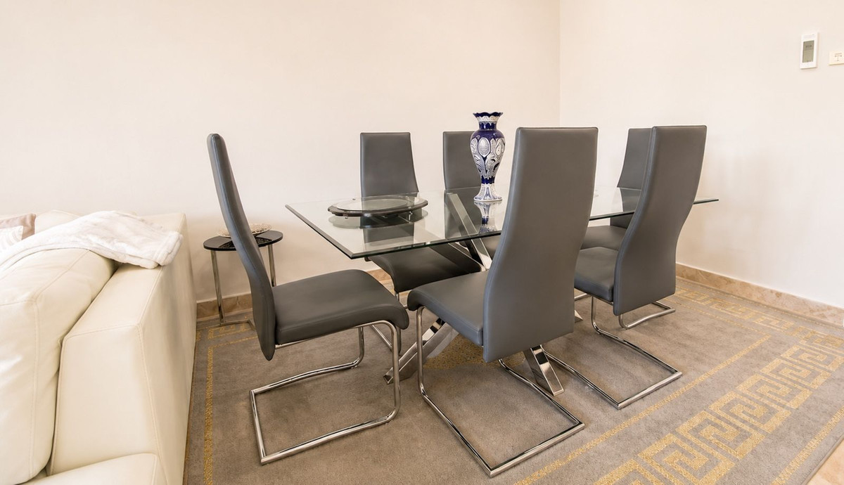 2 Bedroom Apartment for Sale in San Pedro de Alcántara — view 13