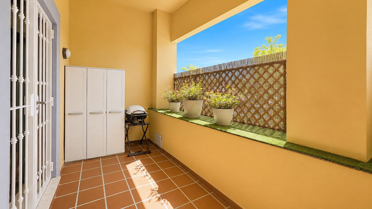2 Bedroom Apartment for Sale in San Pedro de Alcántara — view 18