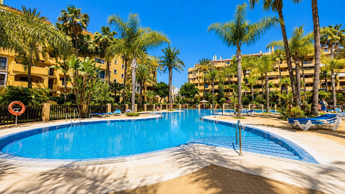 2 Bedroom Apartment for Sale in San Pedro de Alcántara — view 19