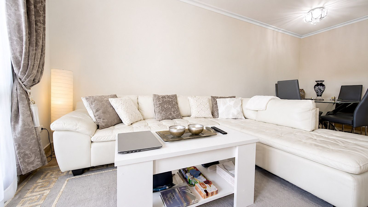 2 Bedroom Apartment for Sale in San Pedro de Alcántara — 8
