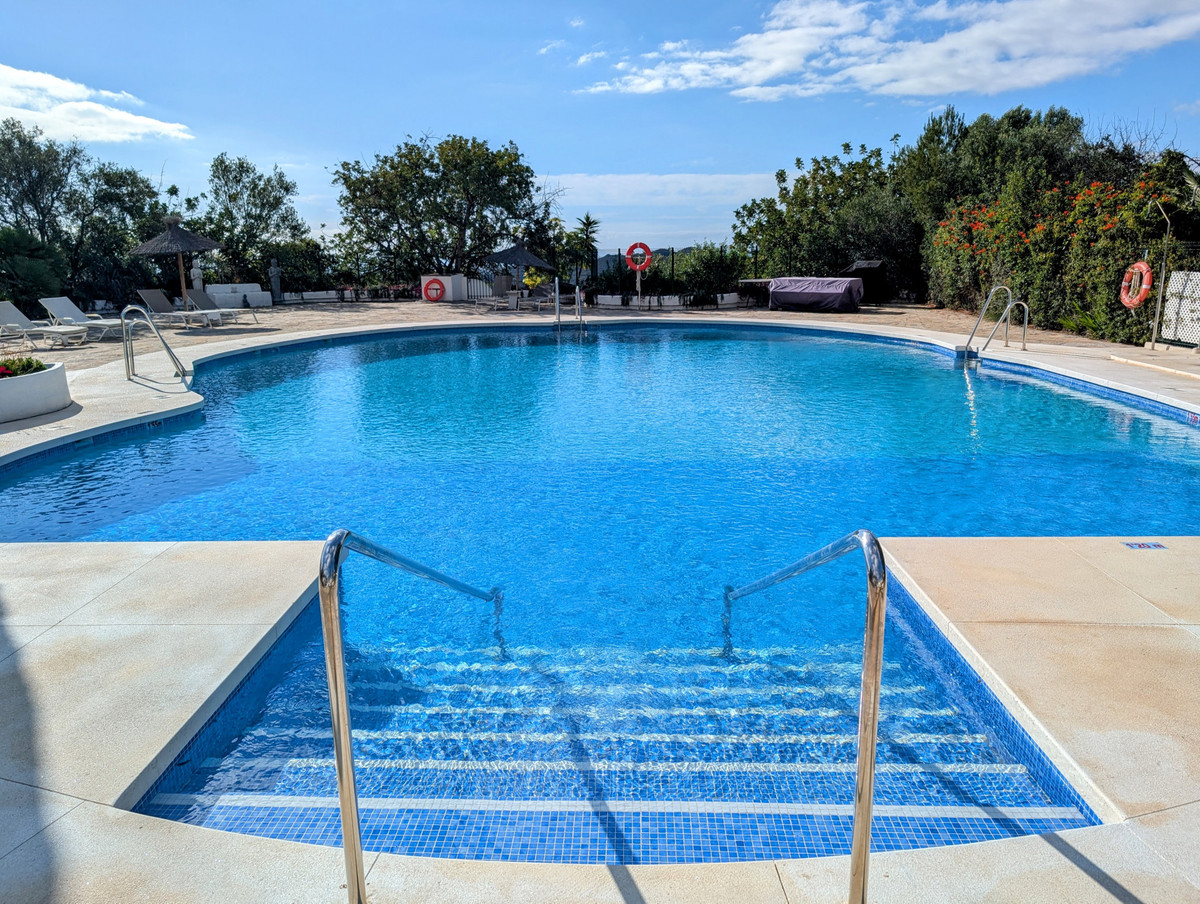 2 Bedroom Villa for Sale in Istán — view 20
