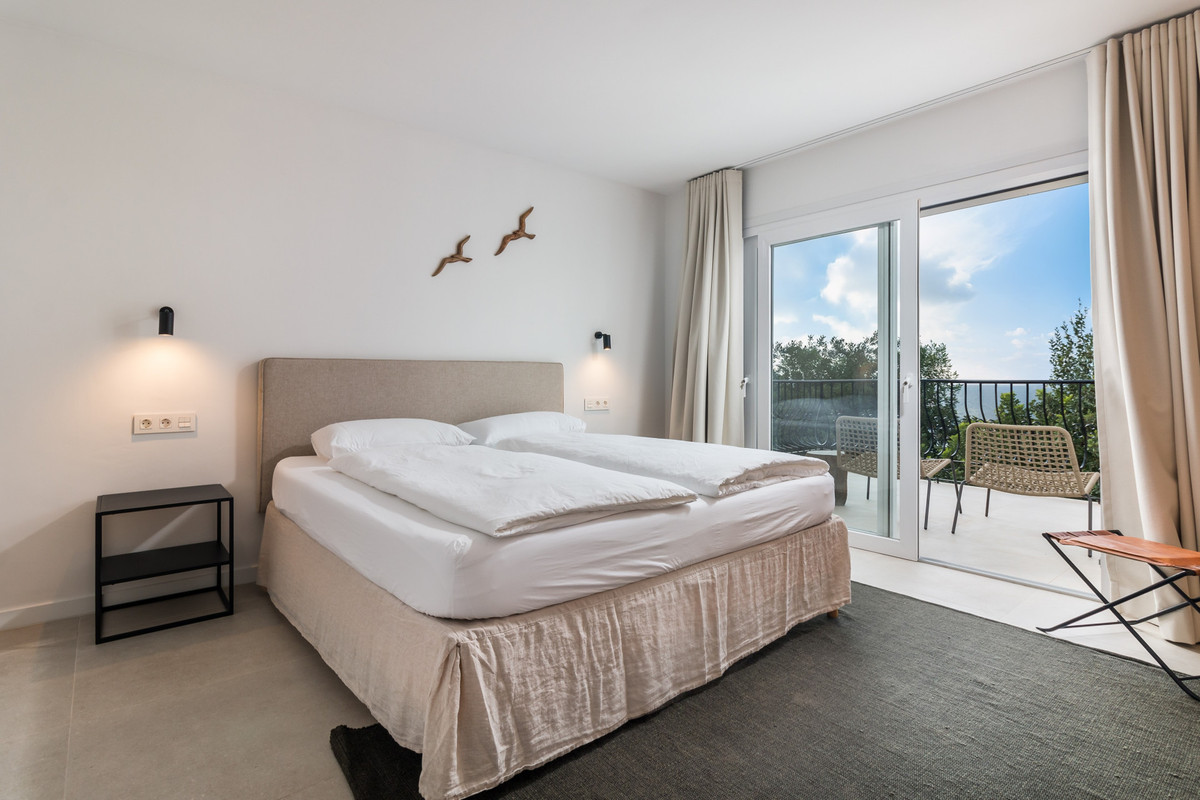 2 Bedroom Villa for Sale in Istán — 7