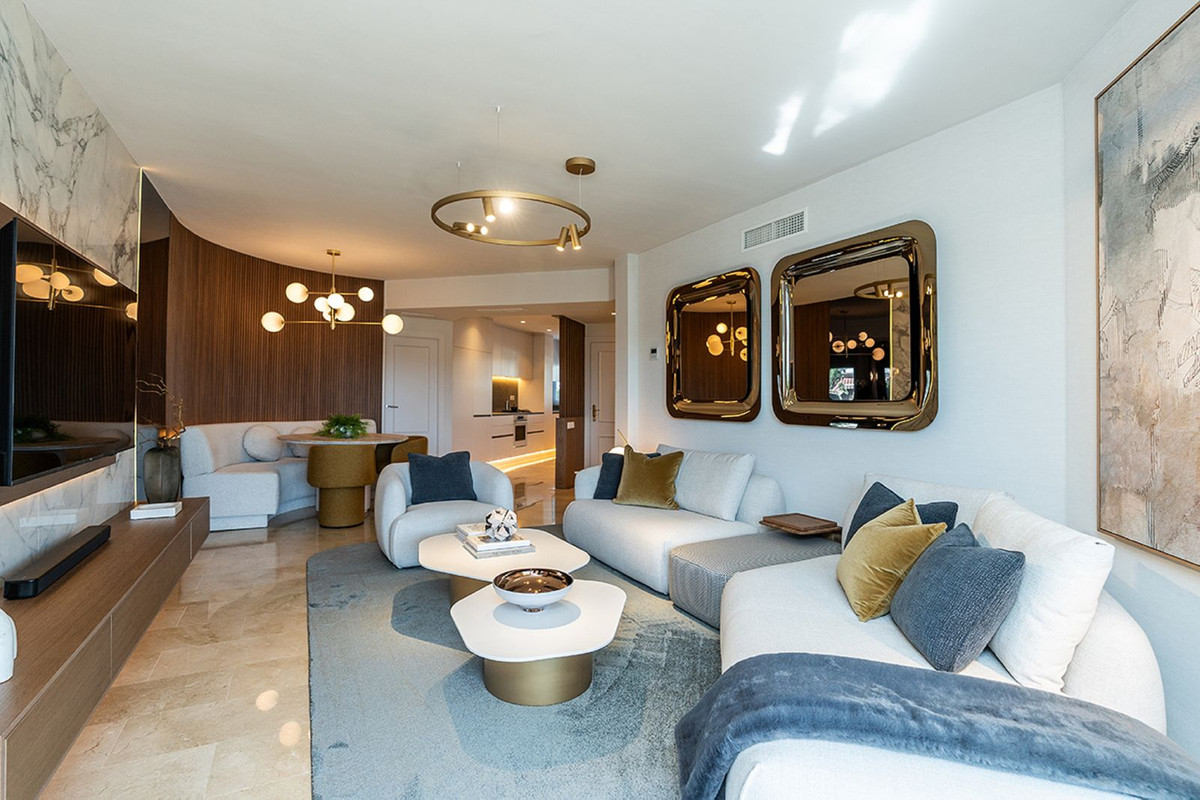 2 Bedroom Apartment for Sale in Bel Air — 7