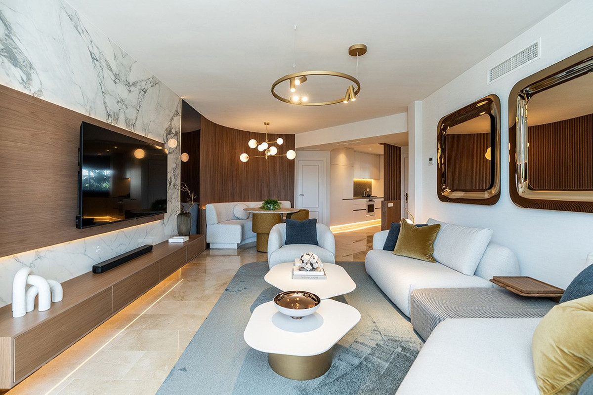 2 Bedroom Apartment for Sale in Bel Air — 8