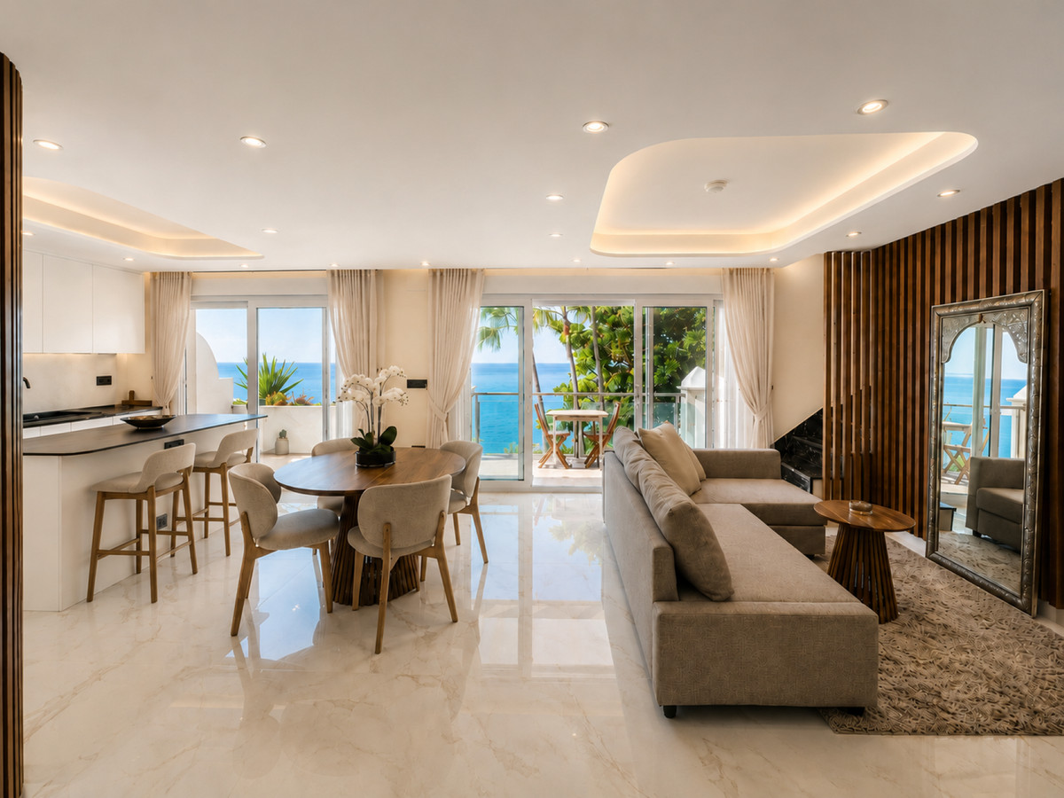 2 Bedroom Apartment for Sale in Estepona — 2