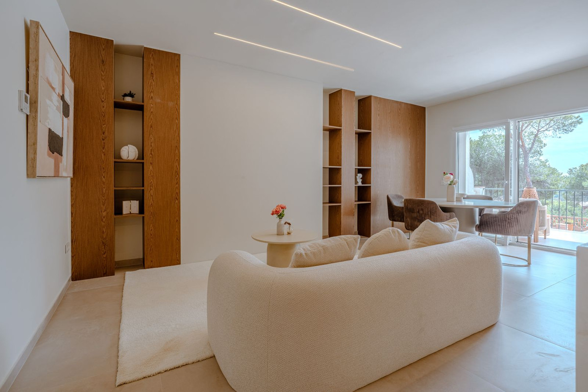 2 Bedroom Apartment for Sale in Nueva Andalucía — view 18