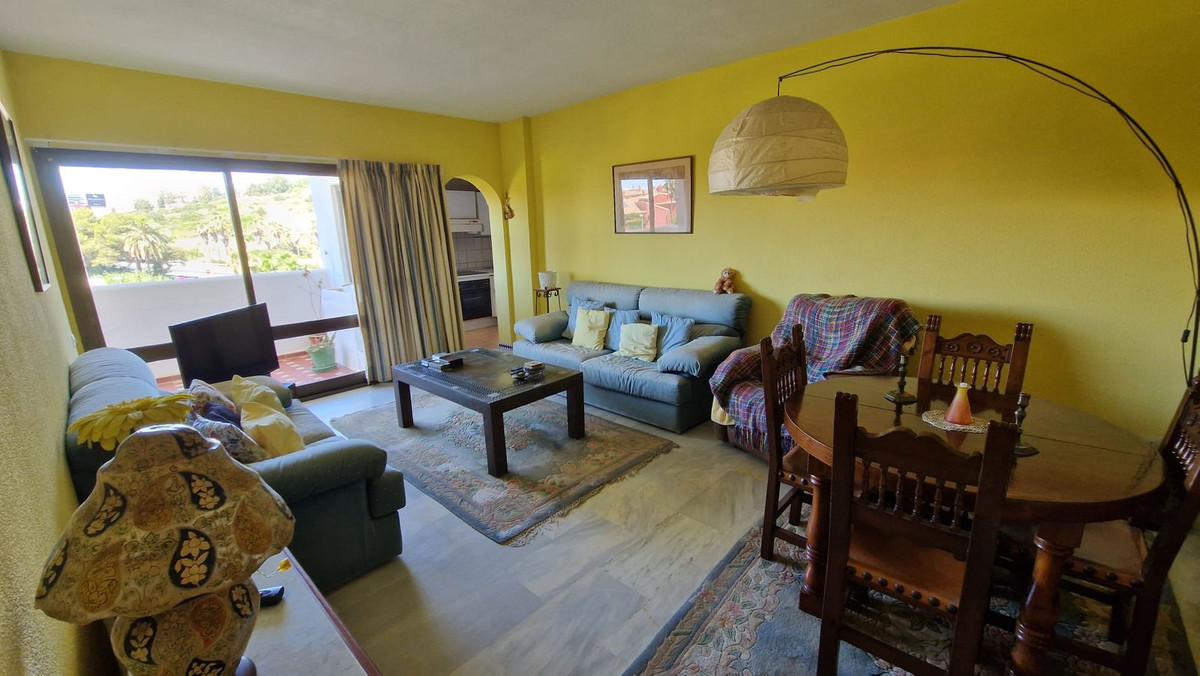 2 Bedroom Apartment for Sale in Estepona — 4