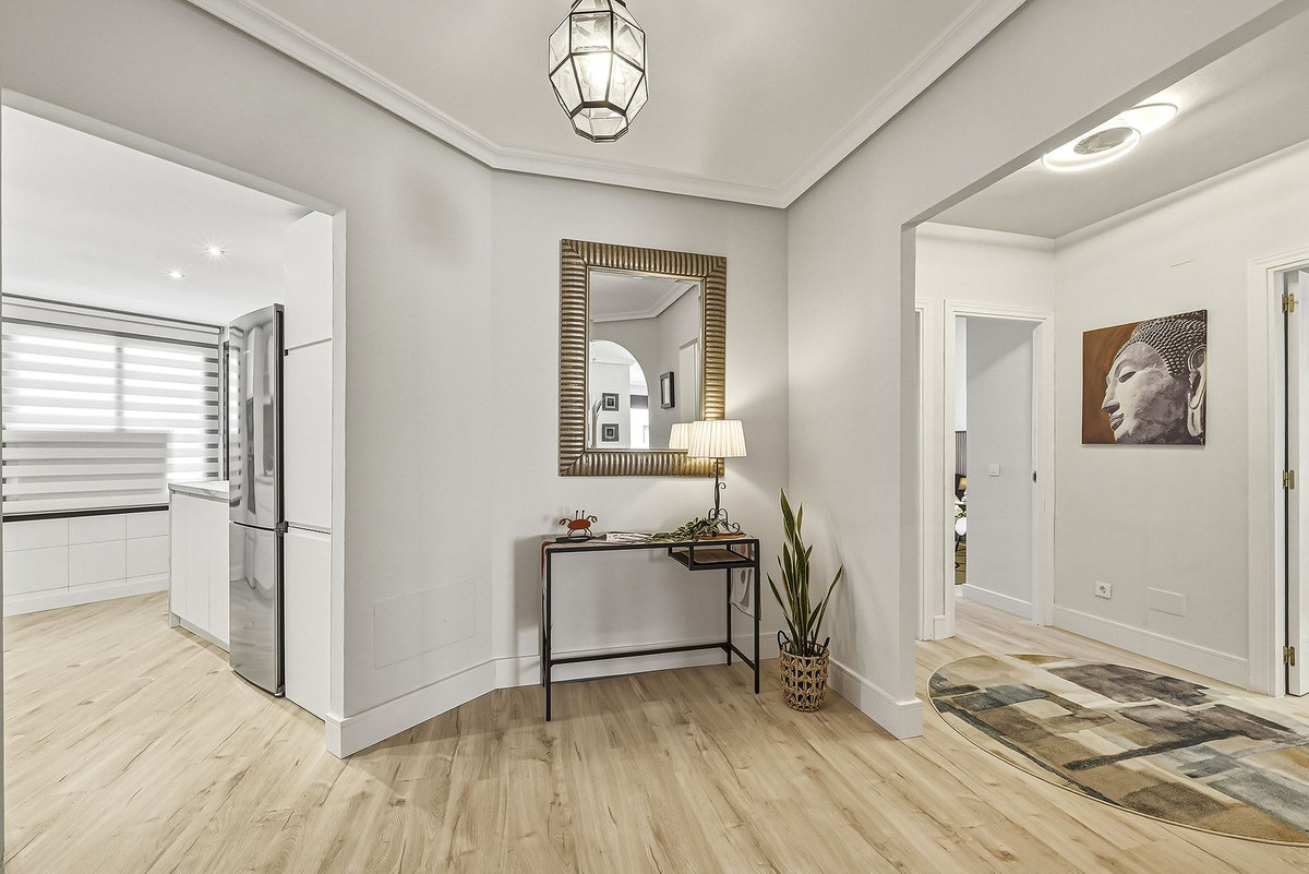 3 Bedroom Apartment for Sale in Nueva Andalucía — 8