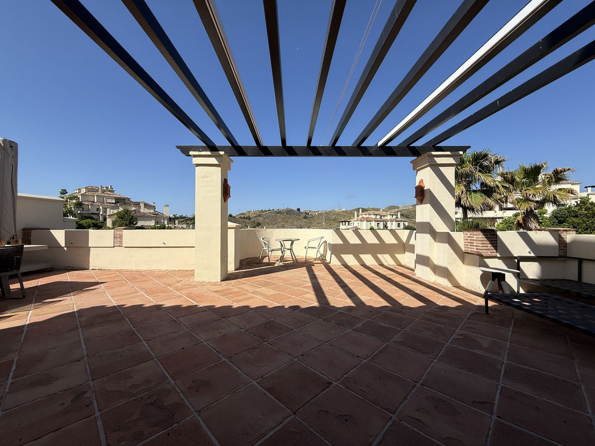 3 Dormitorios Apartamento en Venta en Benahavís — view 2