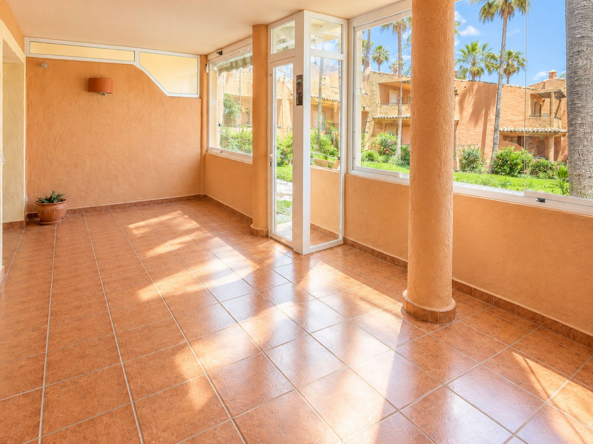 3 Bedroom Apartment for Sale in Estepona