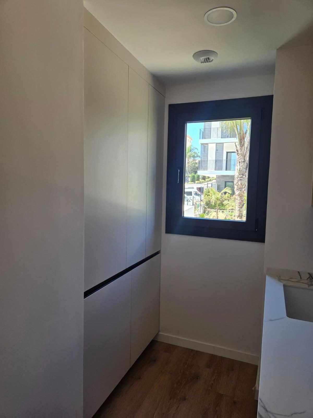 3 Bedroom Apartment for Sale in Estepona — 7