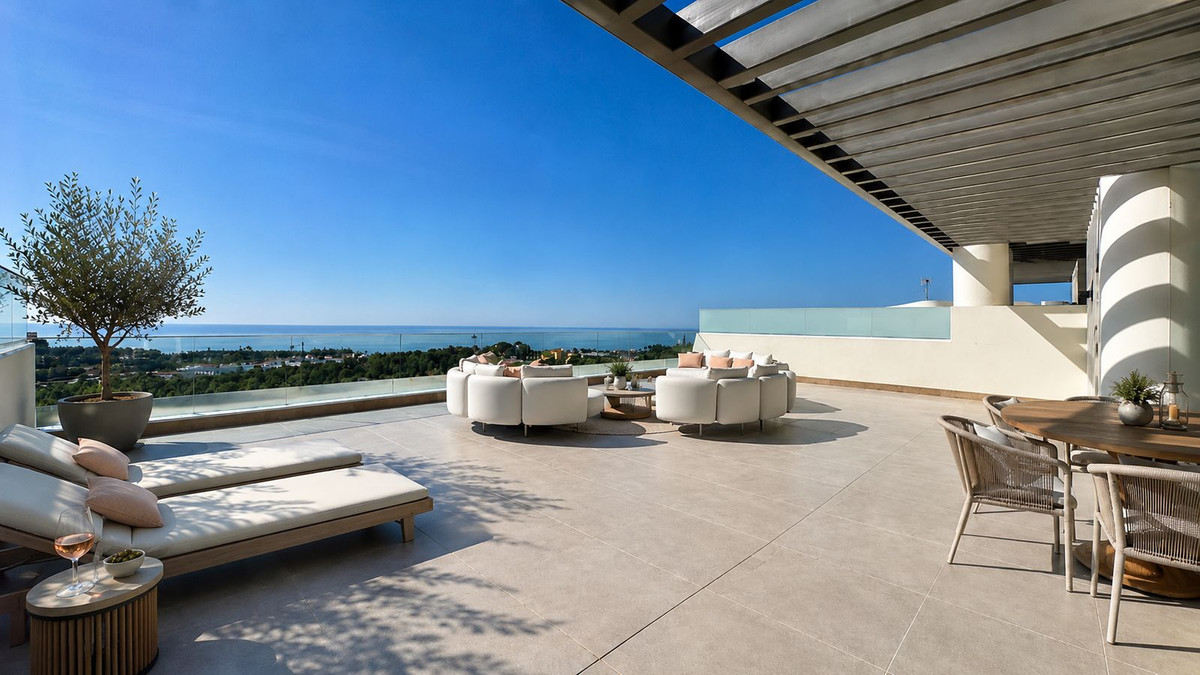 3 Bedroom Apartment for Sale in Selwo