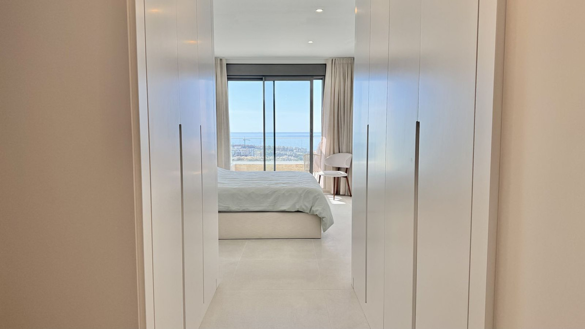 3 Bedroom Apartment for Sale in Selwo — view 16