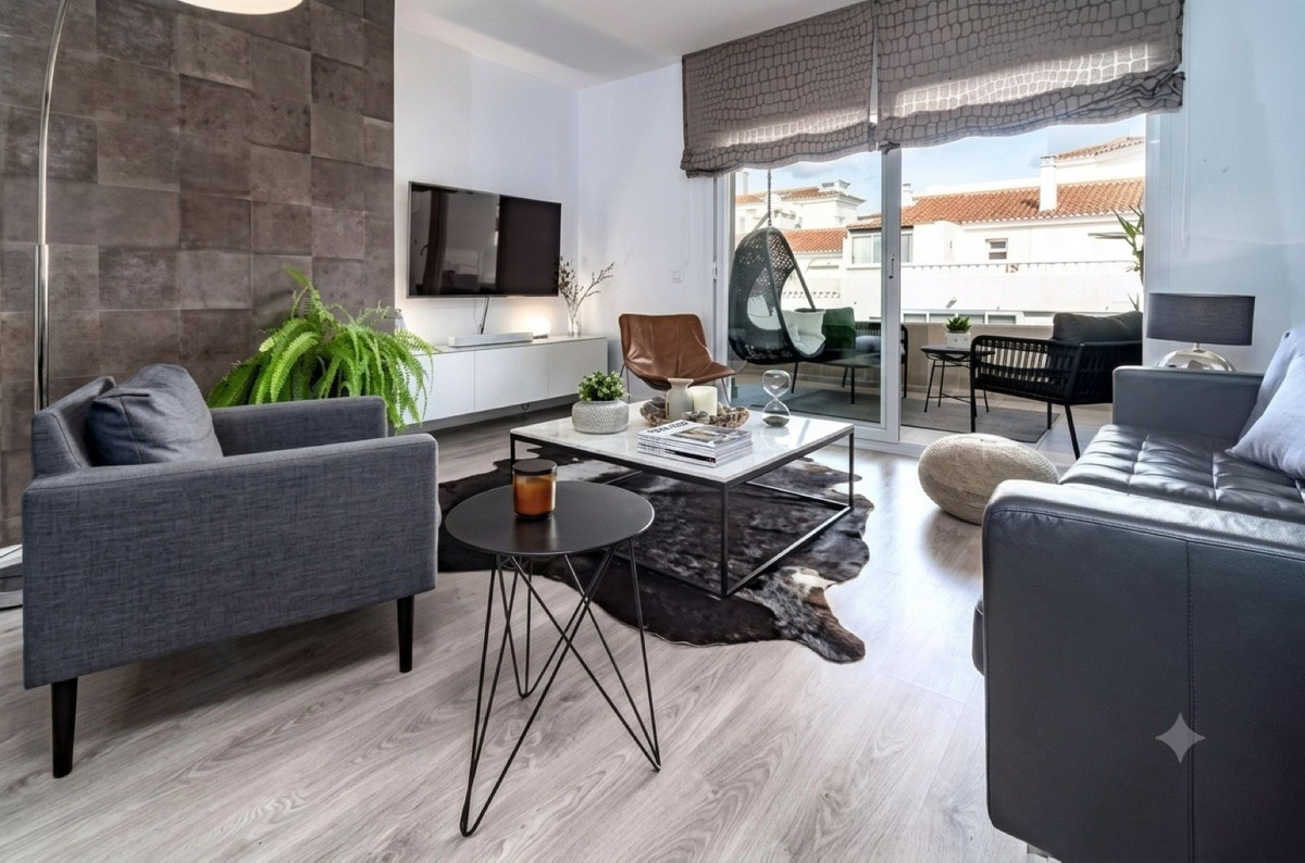 3 Bedroom Apartment for Sale in Nueva Andalucía — view 13