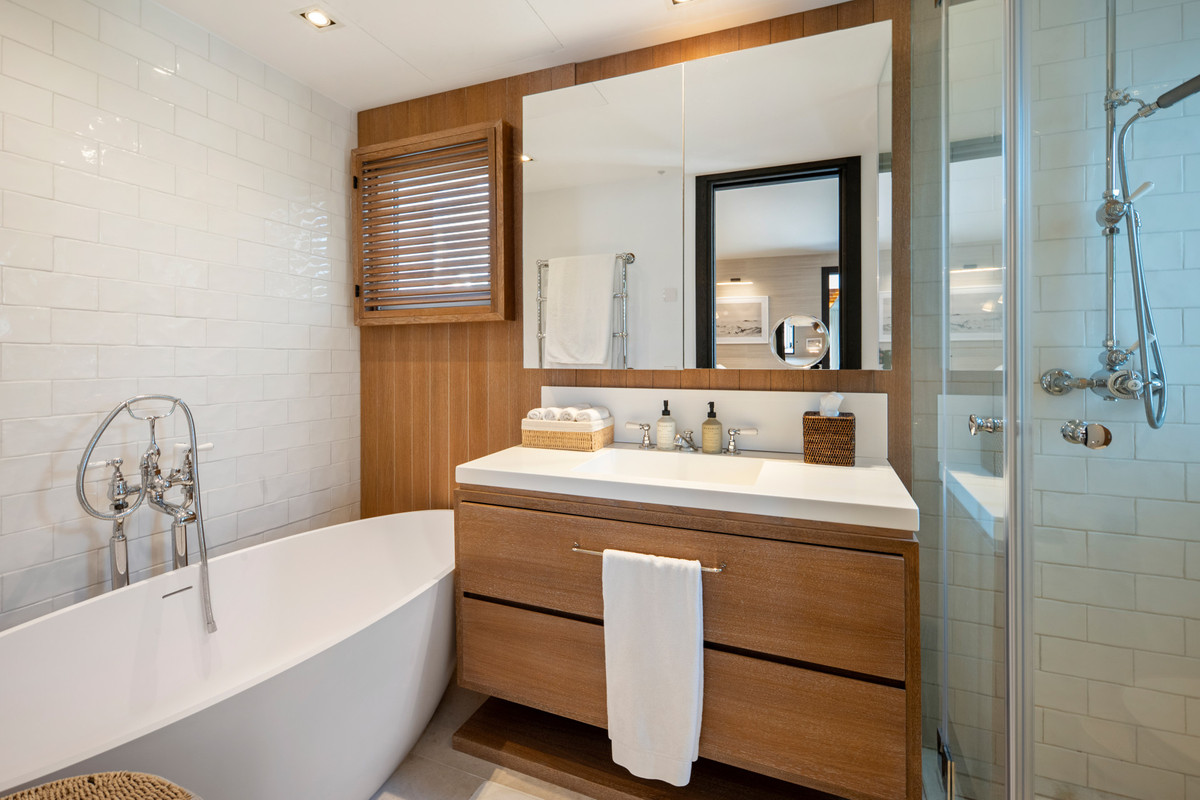 1 Bedroom Apartment for Sale in The Golden Mile — view 18