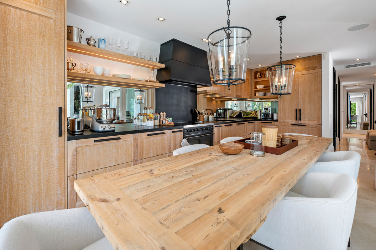 1 Bedroom Apartment for Sale in The Golden Mile — view 8