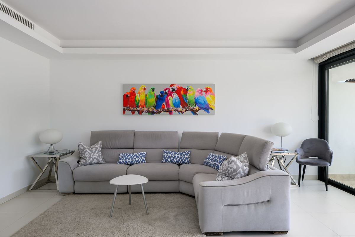 3 Bedroom Villa for Sale in The Golden Mile — 5