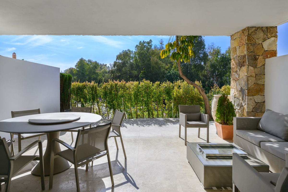 3 Bedroom Villa for Sale in The Golden Mile — 8