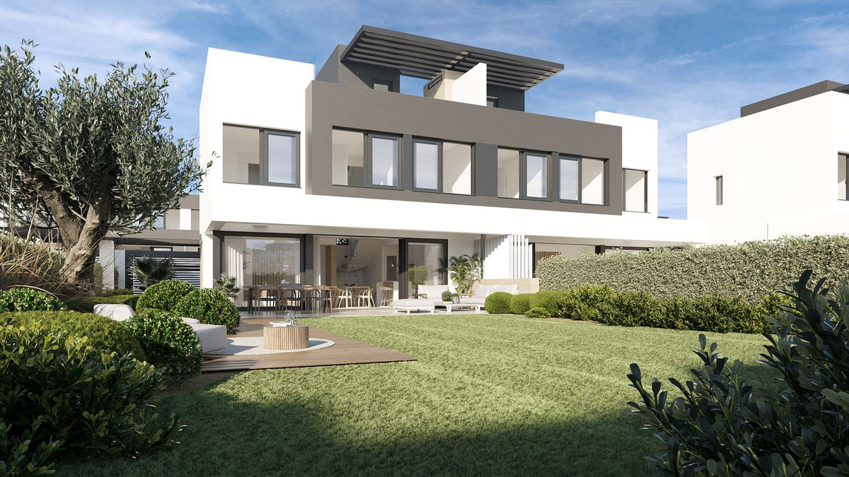 4 Bedroom Villa for Sale in Atalaya