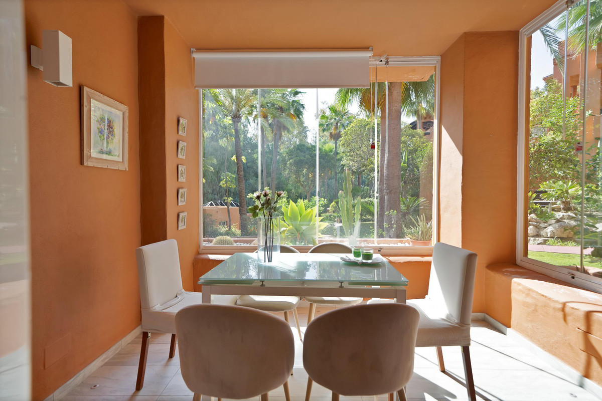 3 Bedroom Apartment for Sale in Marbella — view 11