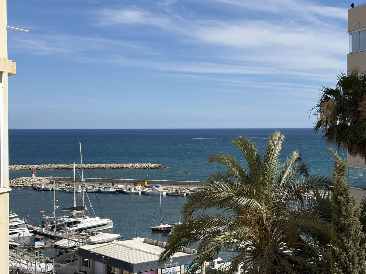 1 Dormitorios Apartamento en Venta en Estepona