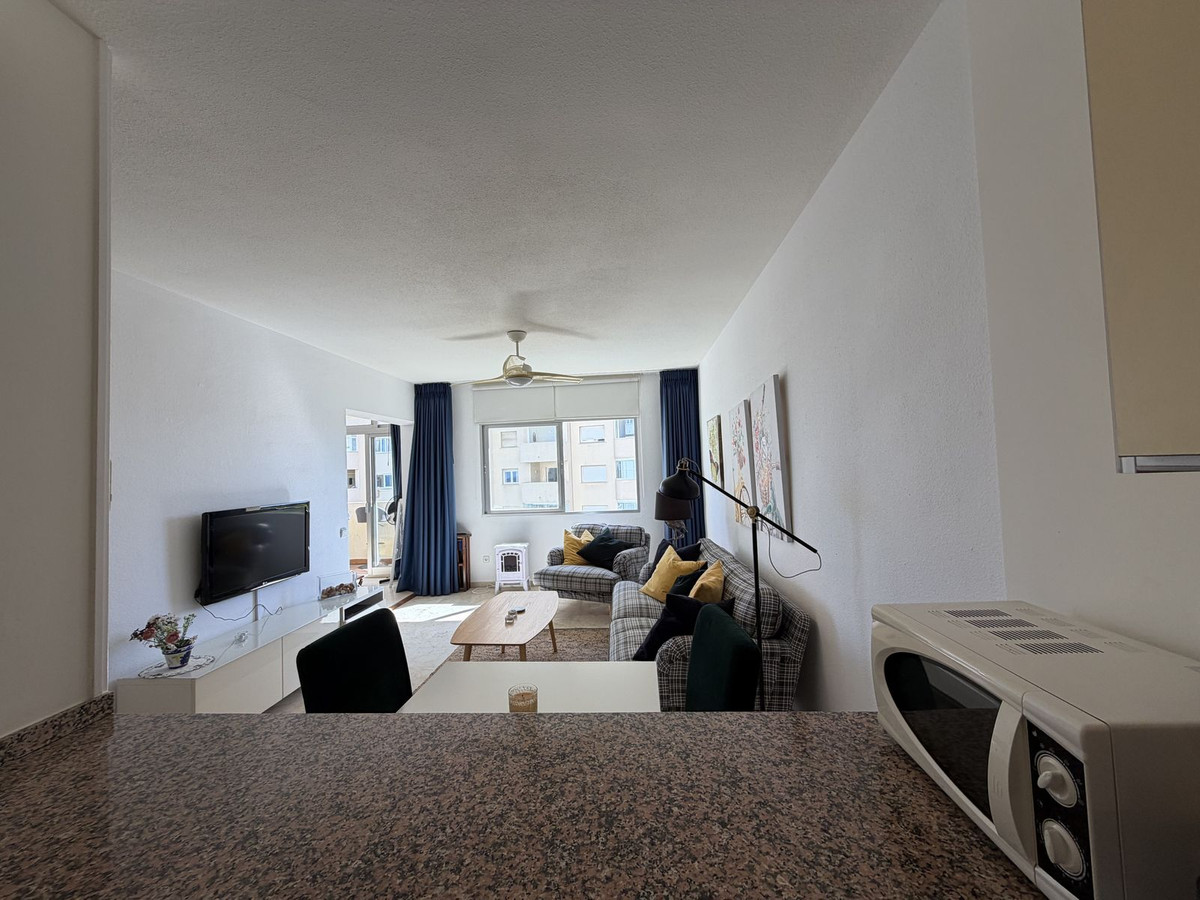 1 Dormitorios Apartamento en Venta en Estepona — view 5